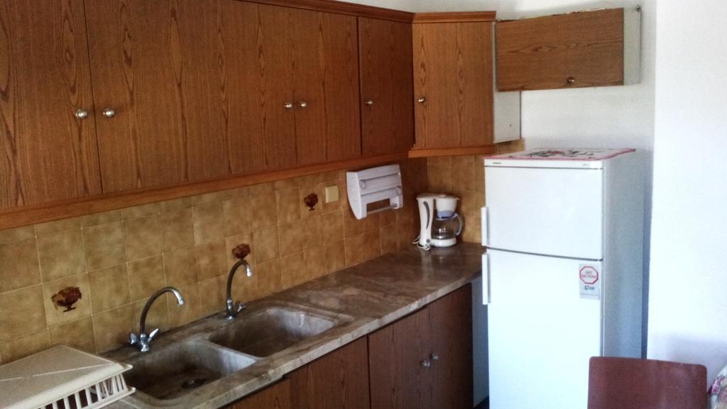 Appartement Nireas à Nea Skioni Extérieur photo
