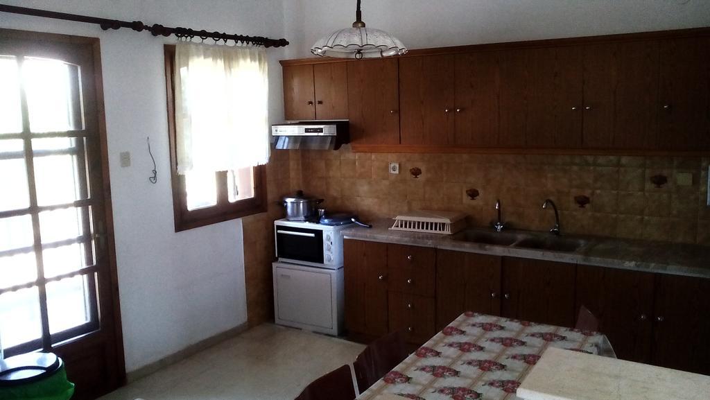 Appartement Nireas à Nea Skioni Extérieur photo
