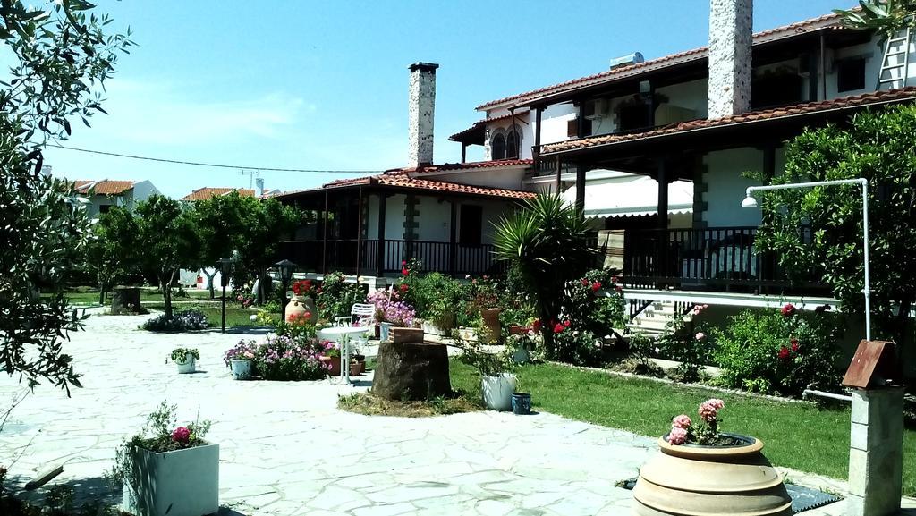 Appartement Nireas à Nea Skioni Extérieur photo