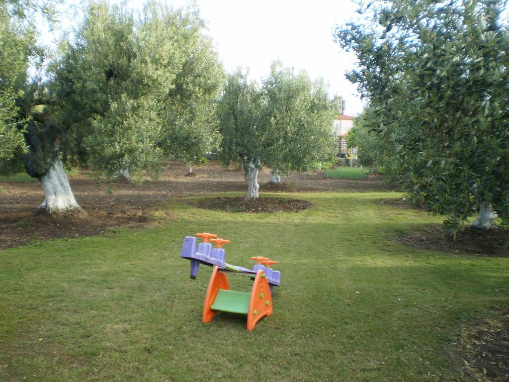 Appartement Nireas à Nea Skioni Extérieur photo