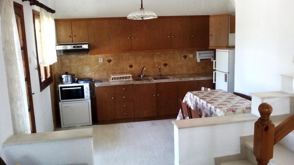 Appartement Nireas à Nea Skioni Chambre photo
